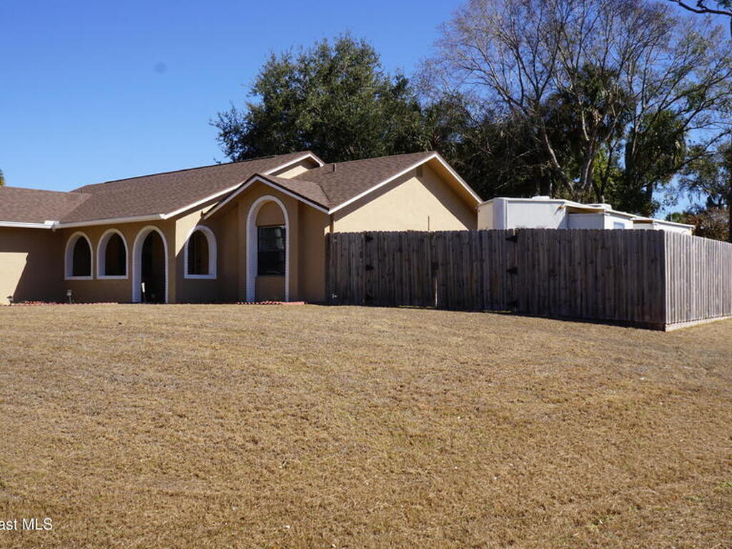 1399 Eldron Boulevard, Palm Bay, FL 32909