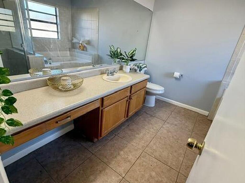 1399 Eldron Boulevard, Palm Bay, FL 32909