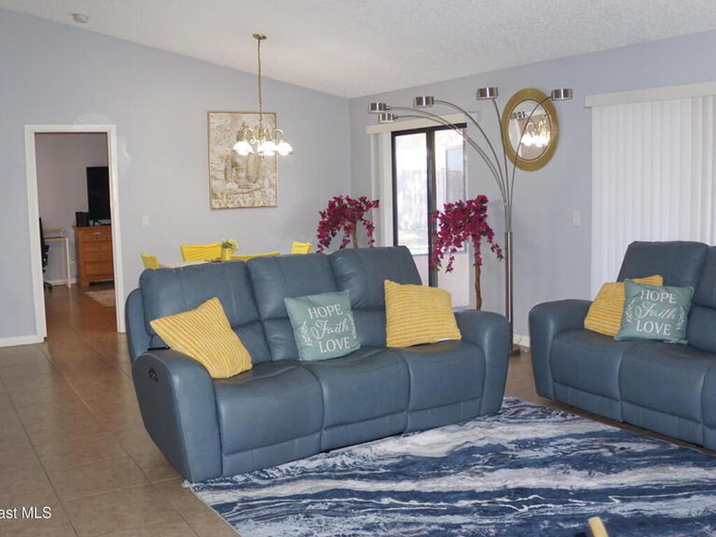 1399 Eldron Boulevard, Palm Bay, FL 32909