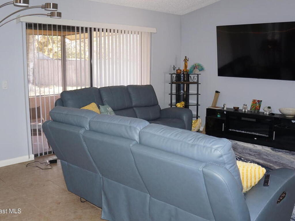 1399 Eldron Boulevard, Palm Bay, FL 32909