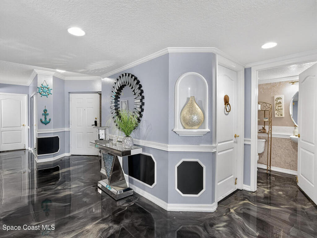 925 N Highway A1a, Indialantic, FL 32903