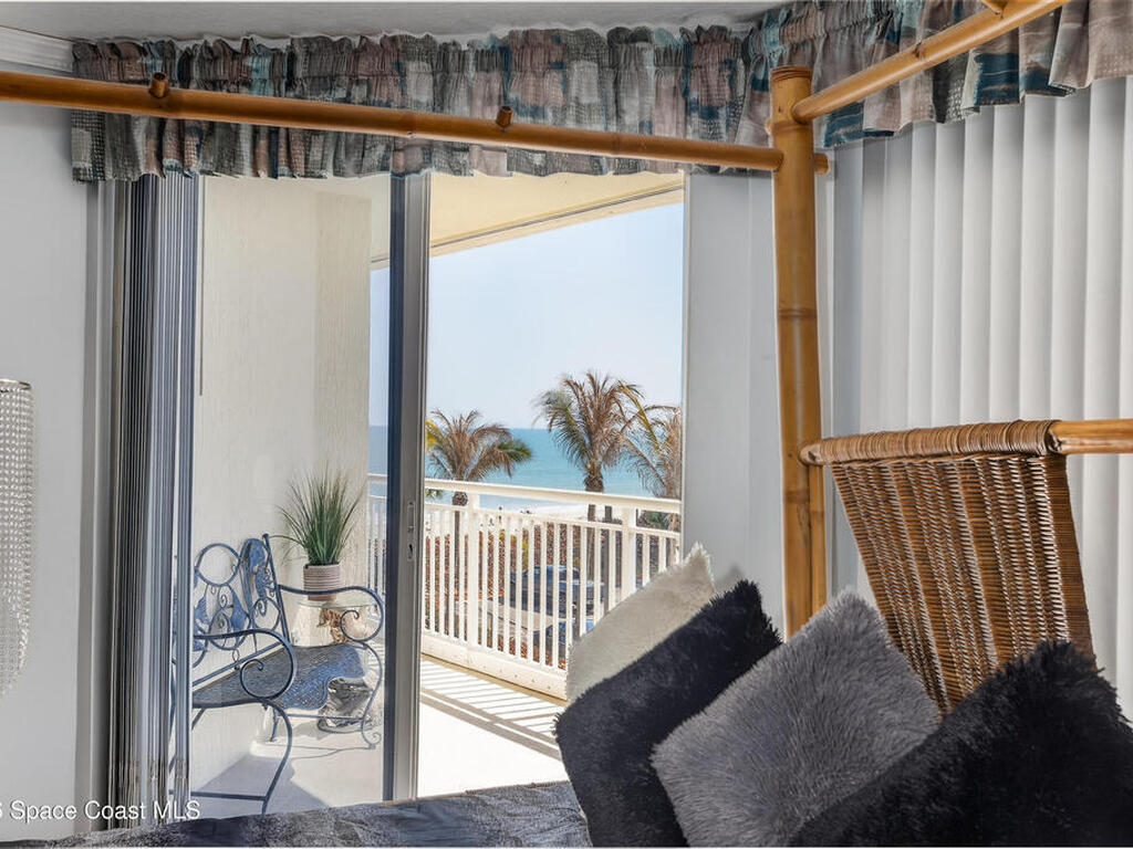 925 N Highway A1a, Indialantic, FL 32903