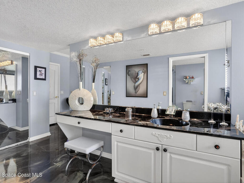 925 N Highway A1a, Indialantic, FL 32903