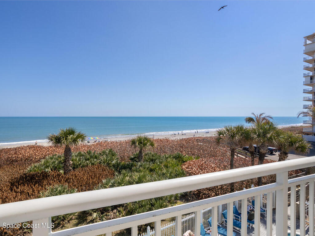 925 N Highway A1a, Indialantic, FL 32903