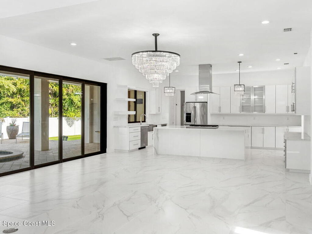 2355 N Riverside Drive, Indialantic, FL 32903