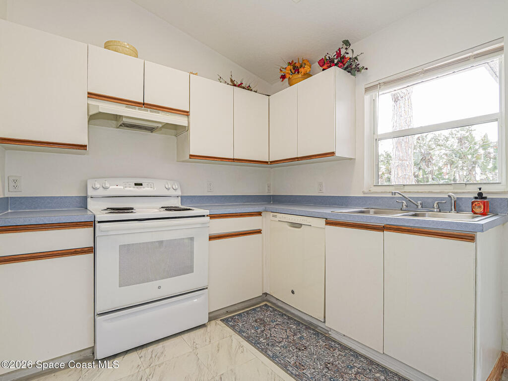 483 Melrose Lane, Sebastian, FL 32958