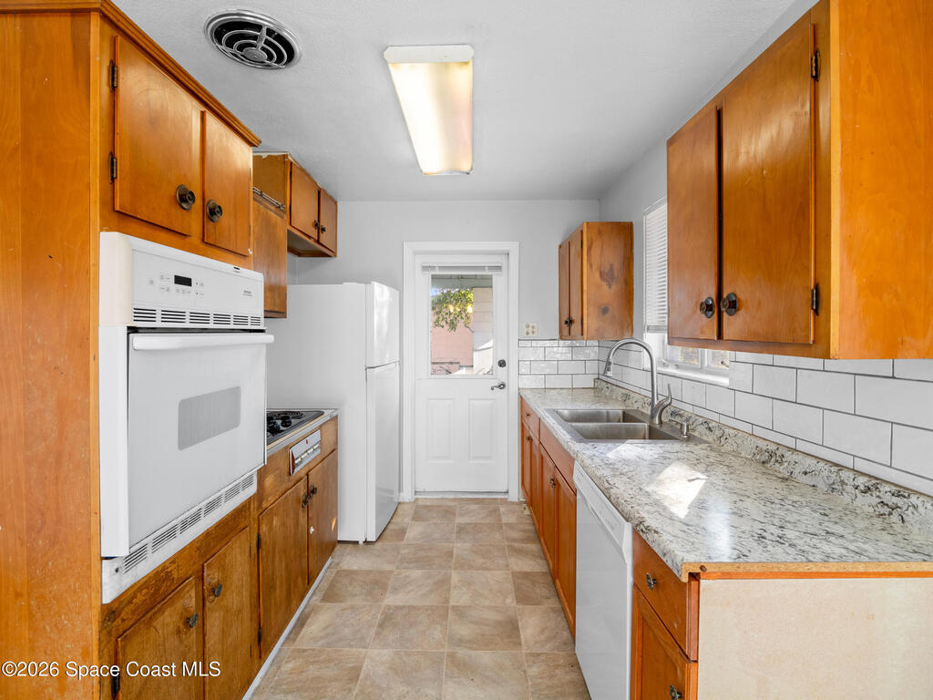 1047 Japonica Lane, Cocoa, FL 32922