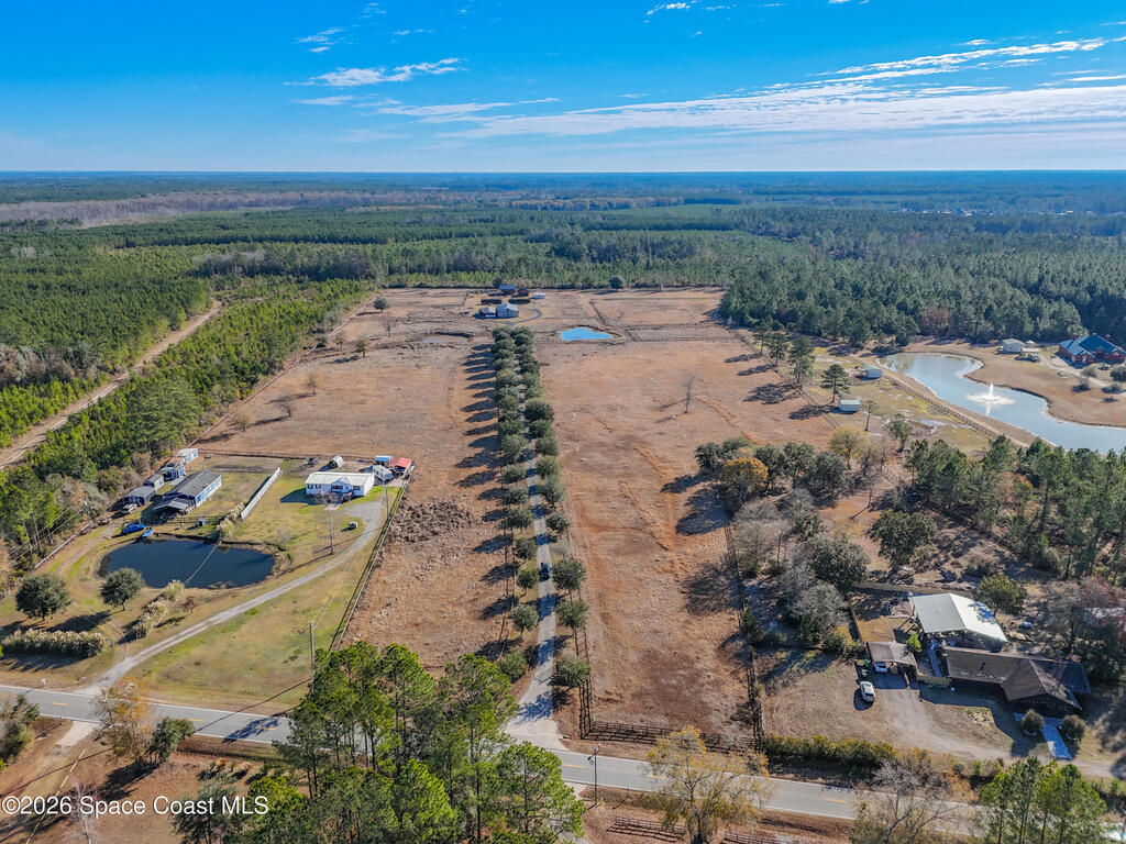 46700 Middle Road, Callahan, FL 32011