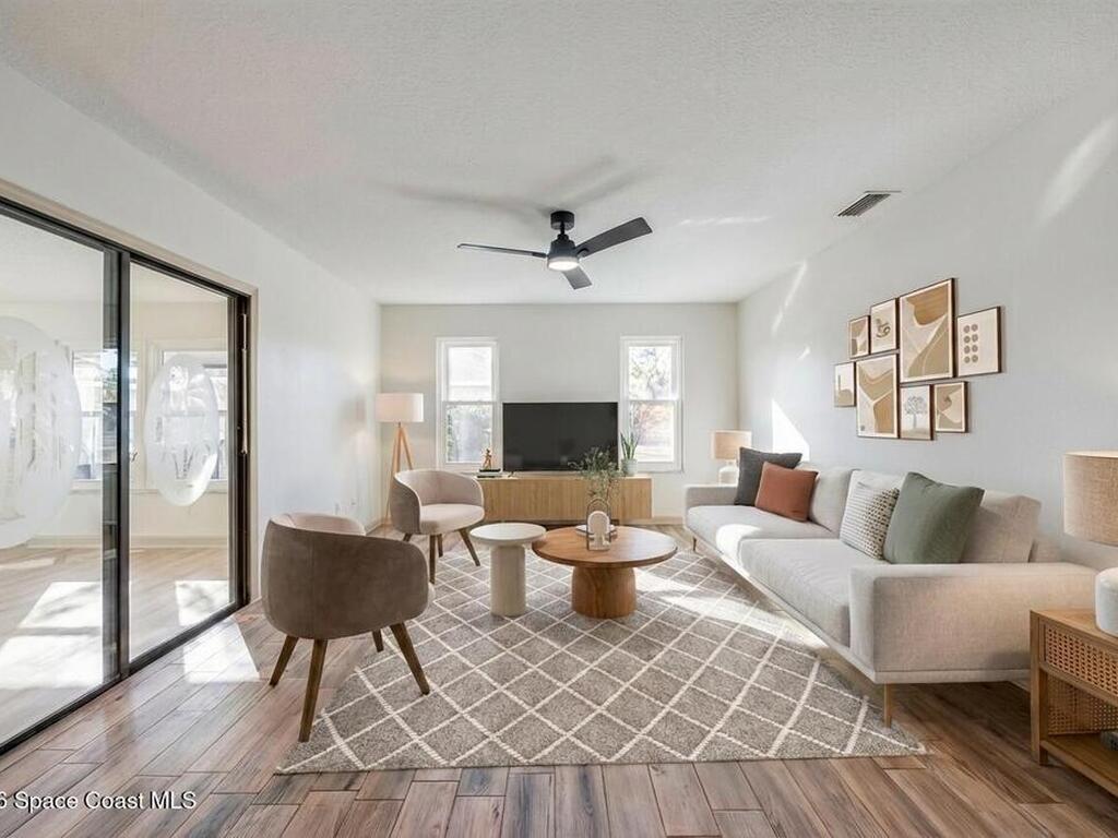 100 Seahorse Circle, Palm Bay, FL 32909