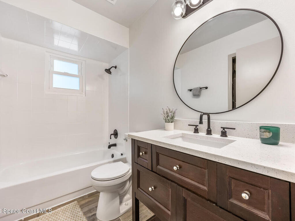 100 Seahorse Circle, Palm Bay, FL 32909