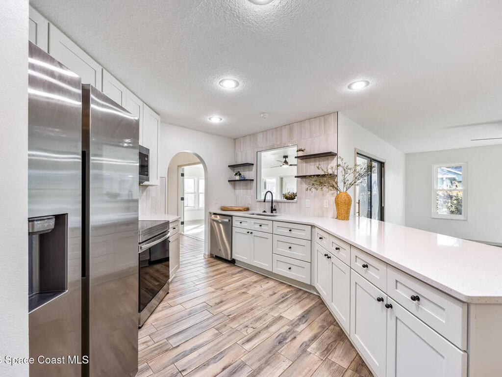 100 Seahorse Circle, Palm Bay, FL 32909