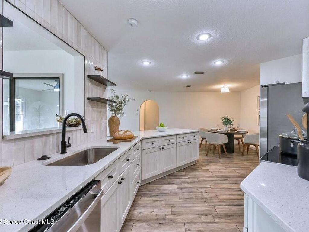 100 Seahorse Circle, Palm Bay, FL 32909