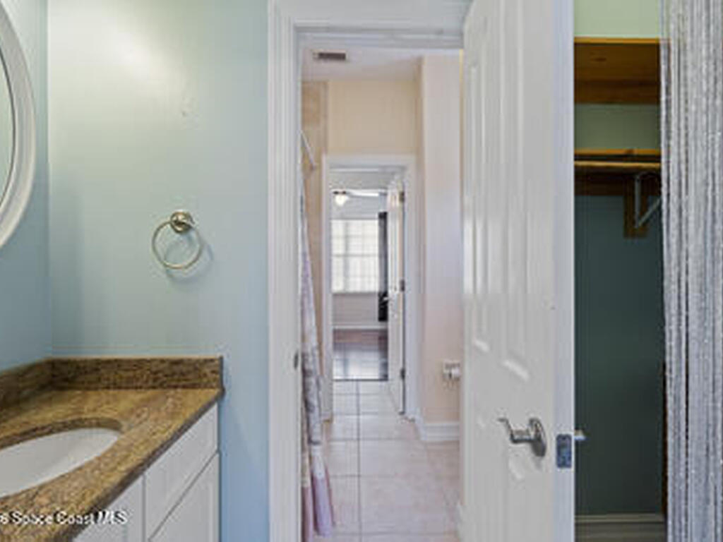 2205 Arnold Lane, Malabar, FL 32950