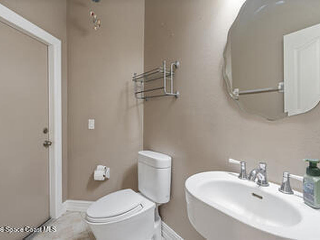 2205 Arnold Lane, Malabar, FL 32950