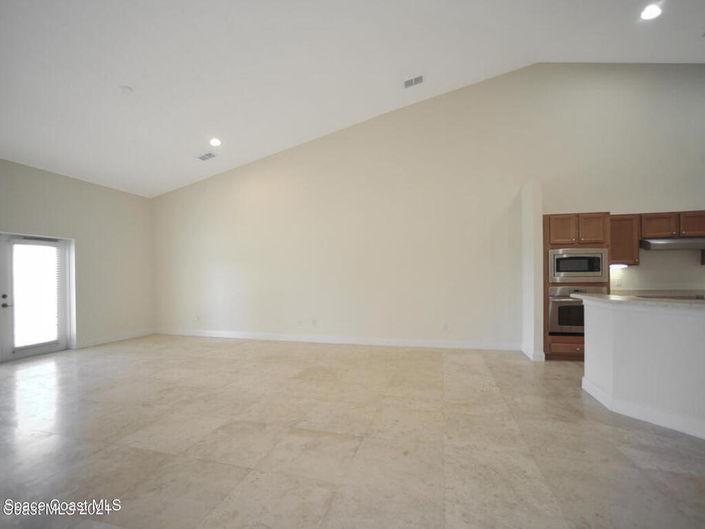 117 Lancha Circle, Satellite Beach, FL 32937