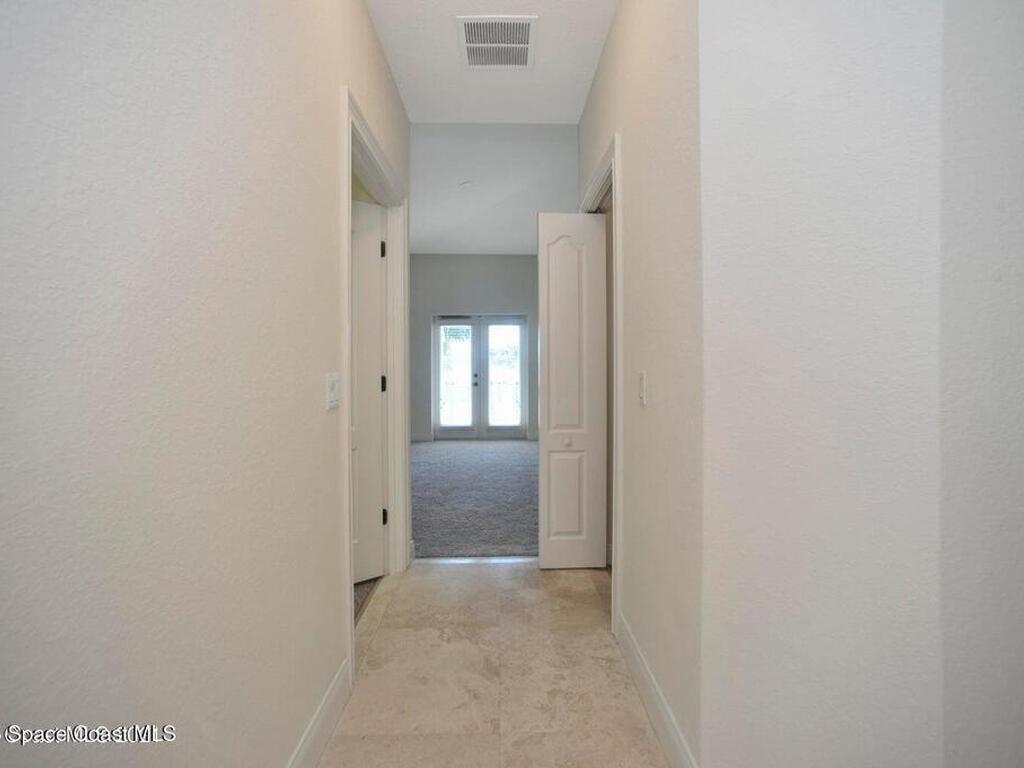 117 Lancha Circle, Satellite Beach, FL 32937