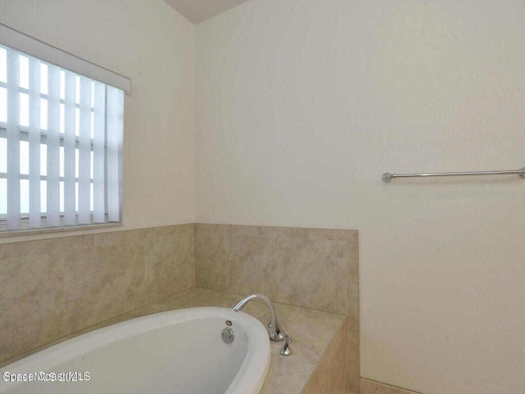 117 Lancha Circle, Satellite Beach, FL 32937