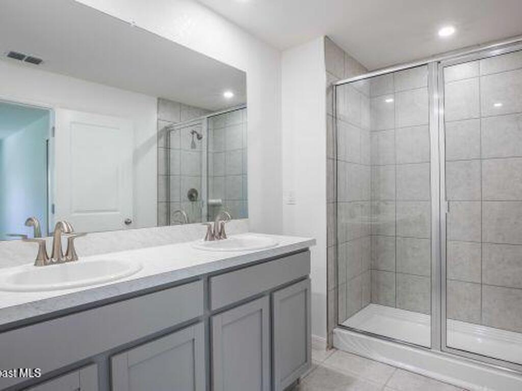 1246 Wakefield Road, Palm Bay, FL 32909