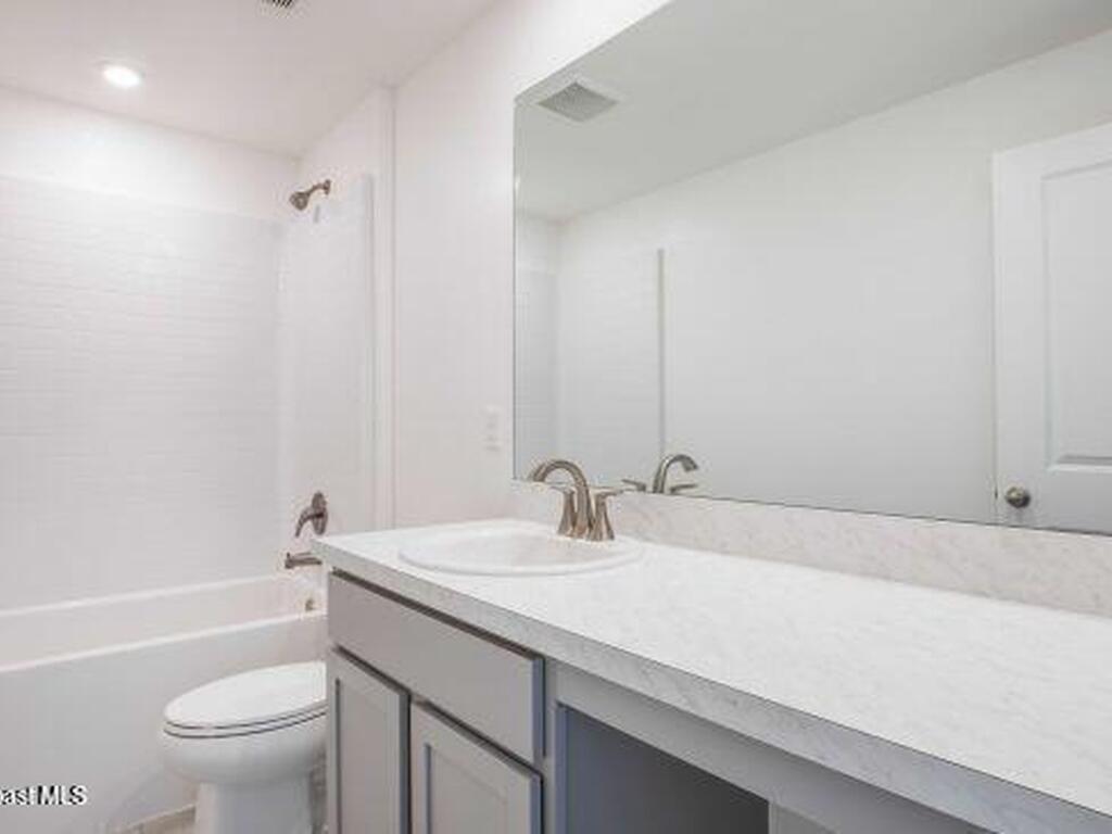 1246 Wakefield Road, Palm Bay, FL 32909