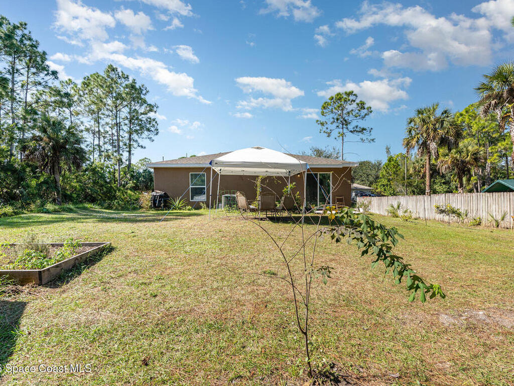 711 Darlington Avenue, Palm Bay, FL 32908