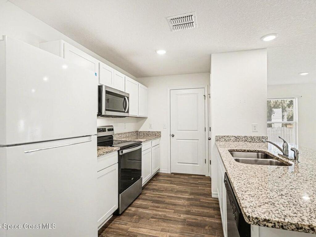 711 Darlington Avenue, Palm Bay, FL 32908