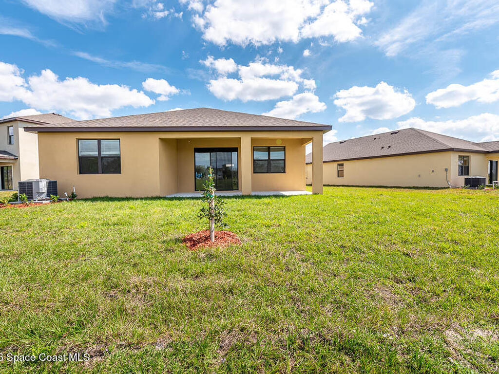 1863 Farmhouse Road, Palm Bay, FL 32909