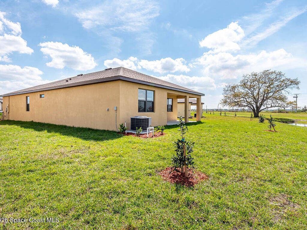 1863 Farmhouse Road, Palm Bay, FL 32909