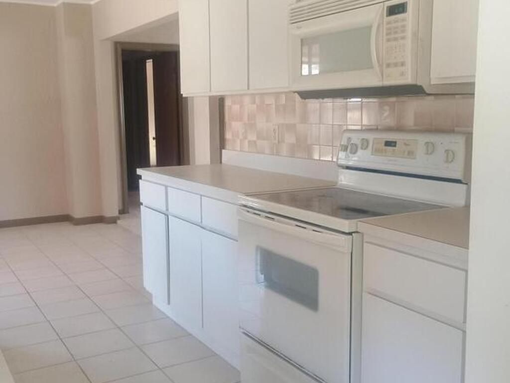 741 Banyan Drive, Melbourne, FL 32935