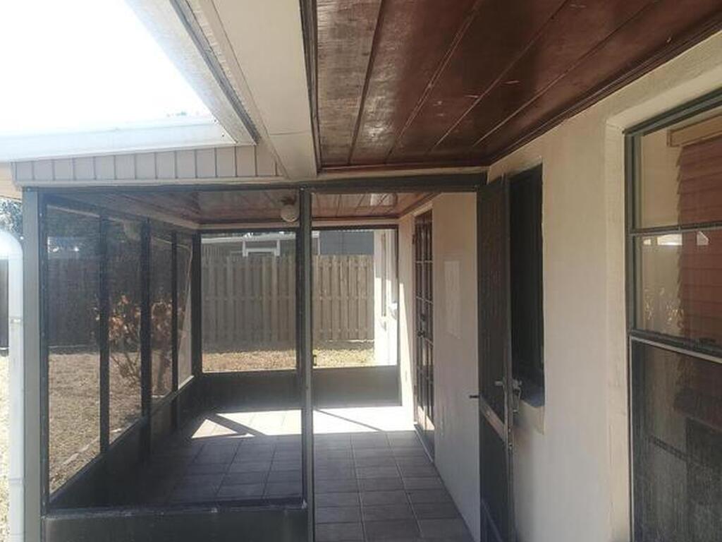 741 Banyan Drive, Melbourne, FL 32935