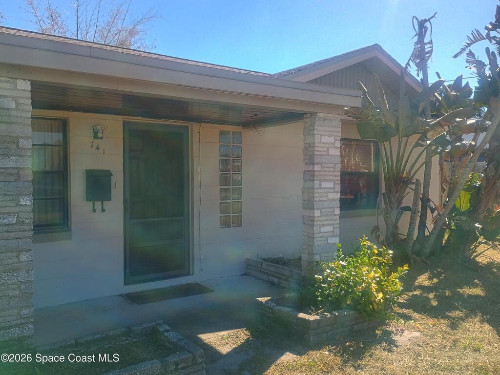 741 Banyan Drive, Melbourne, FL 32935