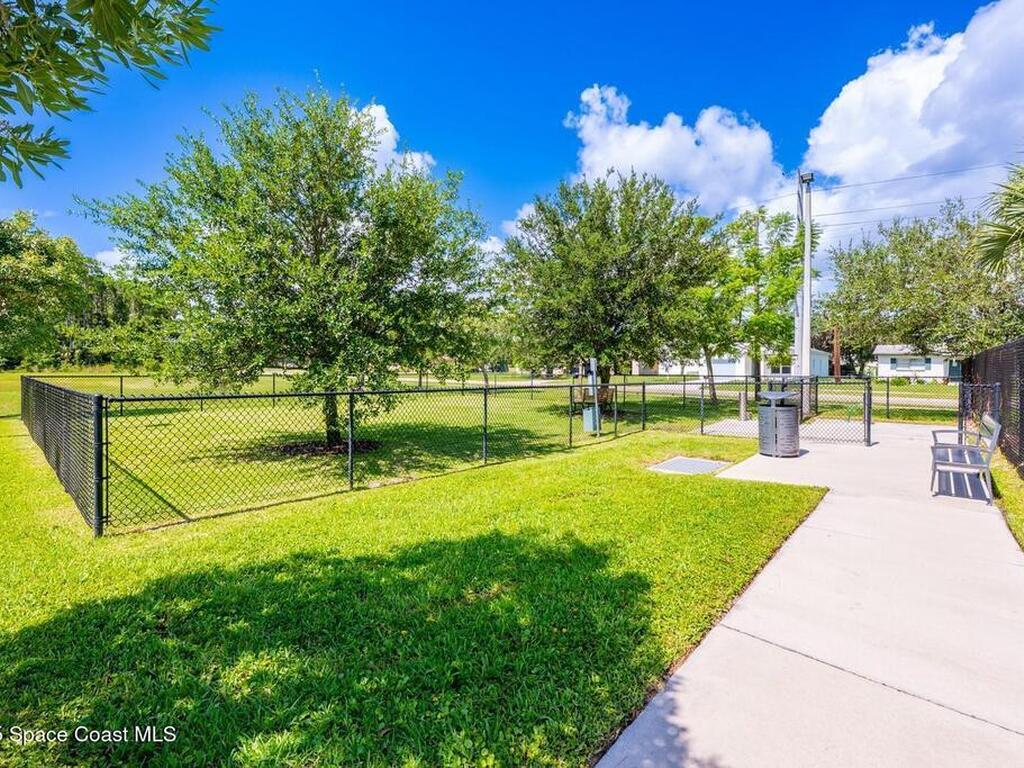 1720 S Deleon Avenue, Titusville, FL 32780