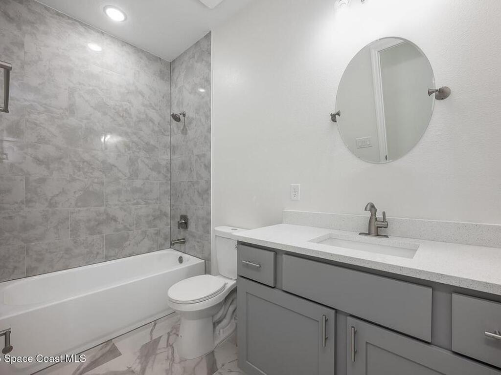 1720 S Deleon Avenue, Titusville, FL 32780