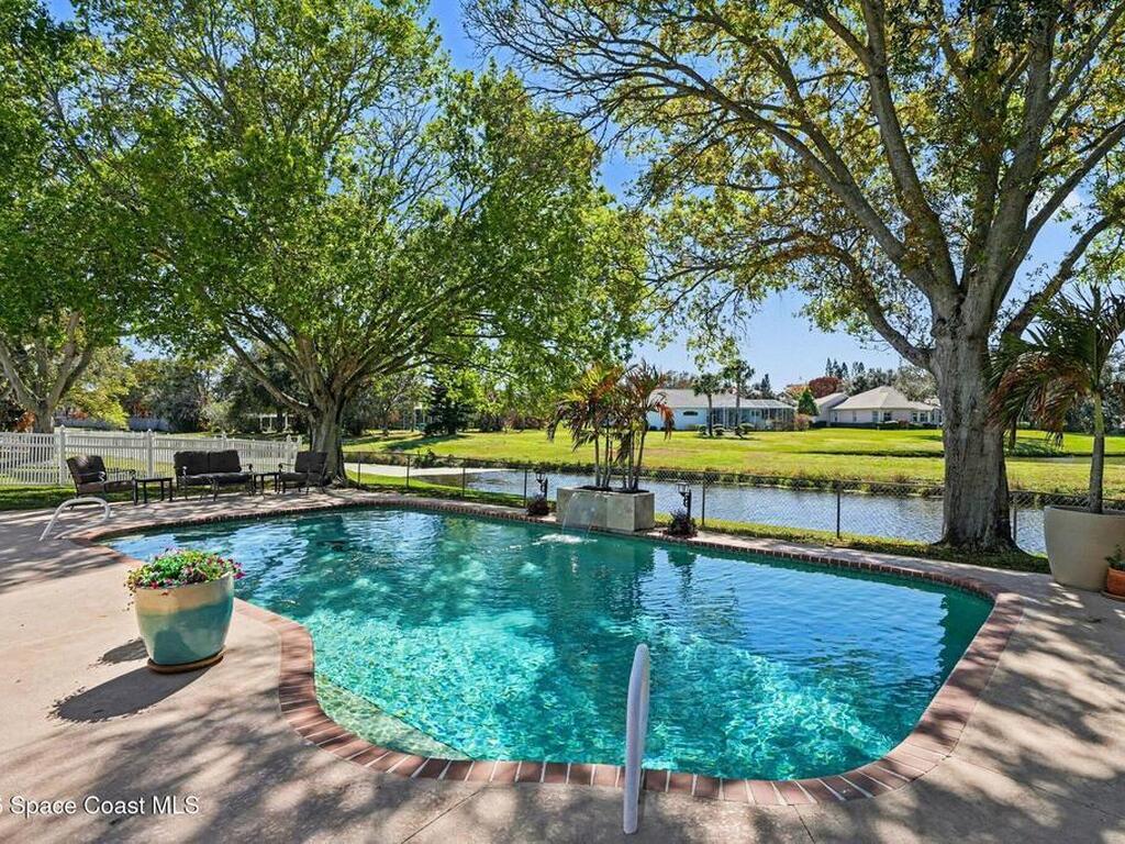 2449 Willowbrook Road, Merritt Island, FL 32952