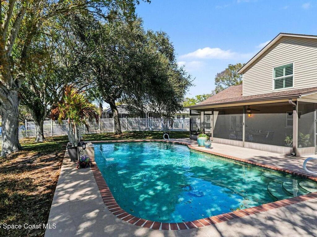 2449 Willowbrook Road, Merritt Island, FL 32952