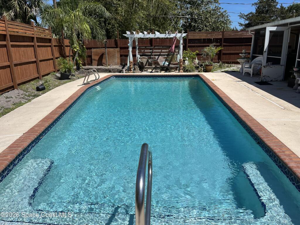 880 Levitt Parkway, Rockledge, FL 32955