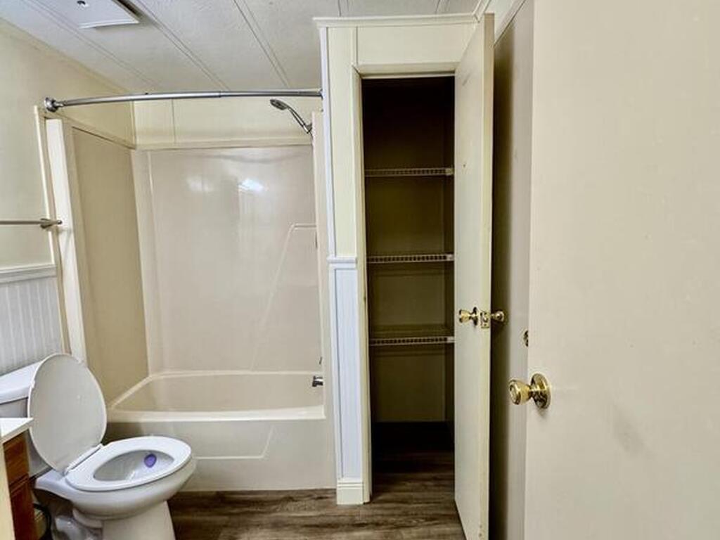 4426 Twin Lakes Drive, Melbourne, FL 32934