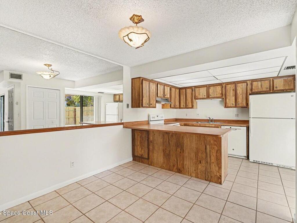 1664 S Park Avenue, Titusville, FL 32780