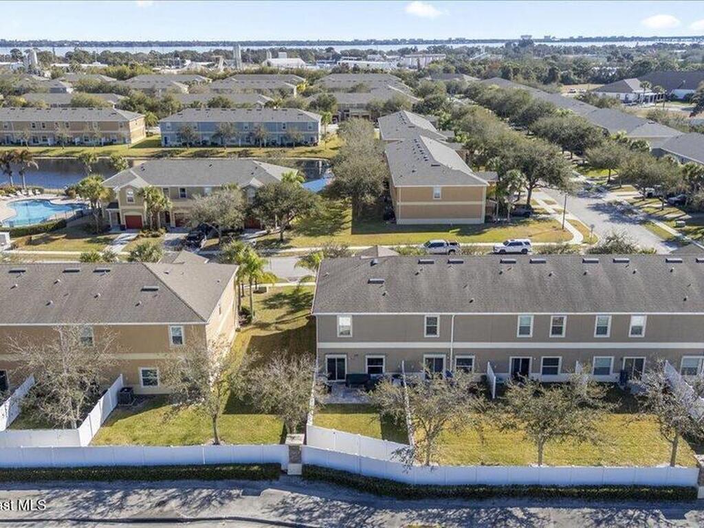 2565 Revolution Street, Melbourne, FL 32935