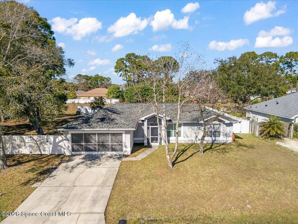 551 Brickell Street, Palm Bay, FL 32909