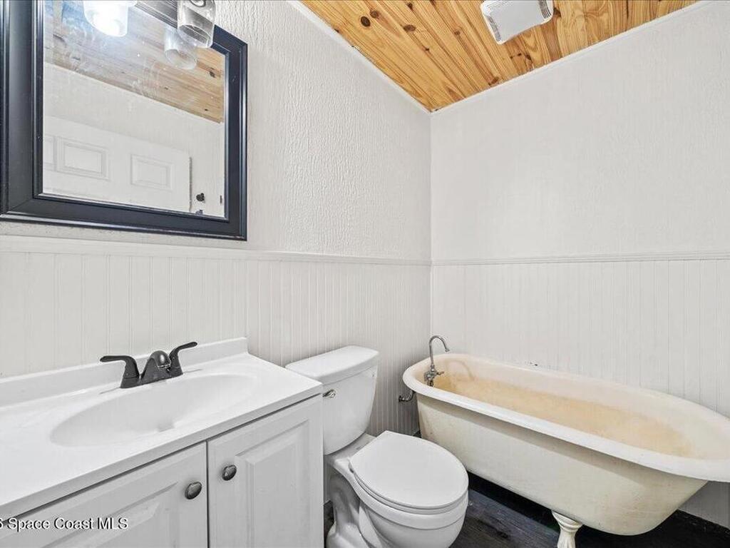 551 Brickell Street, Palm Bay, FL 32909