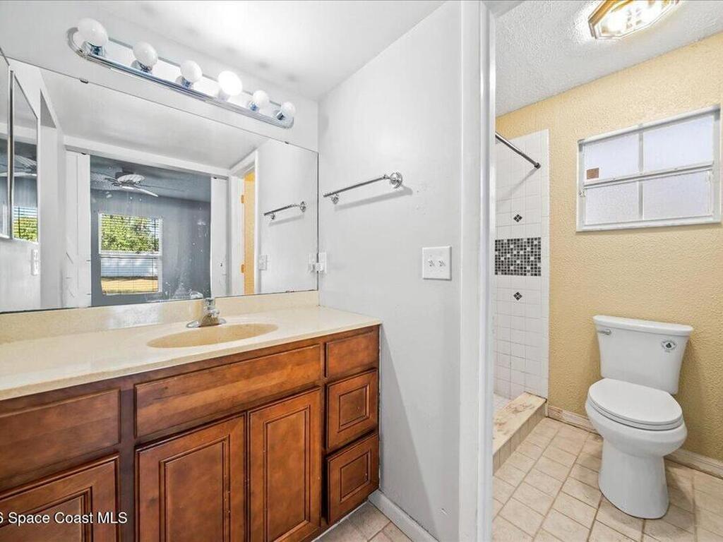 551 Brickell Street, Palm Bay, FL 32909