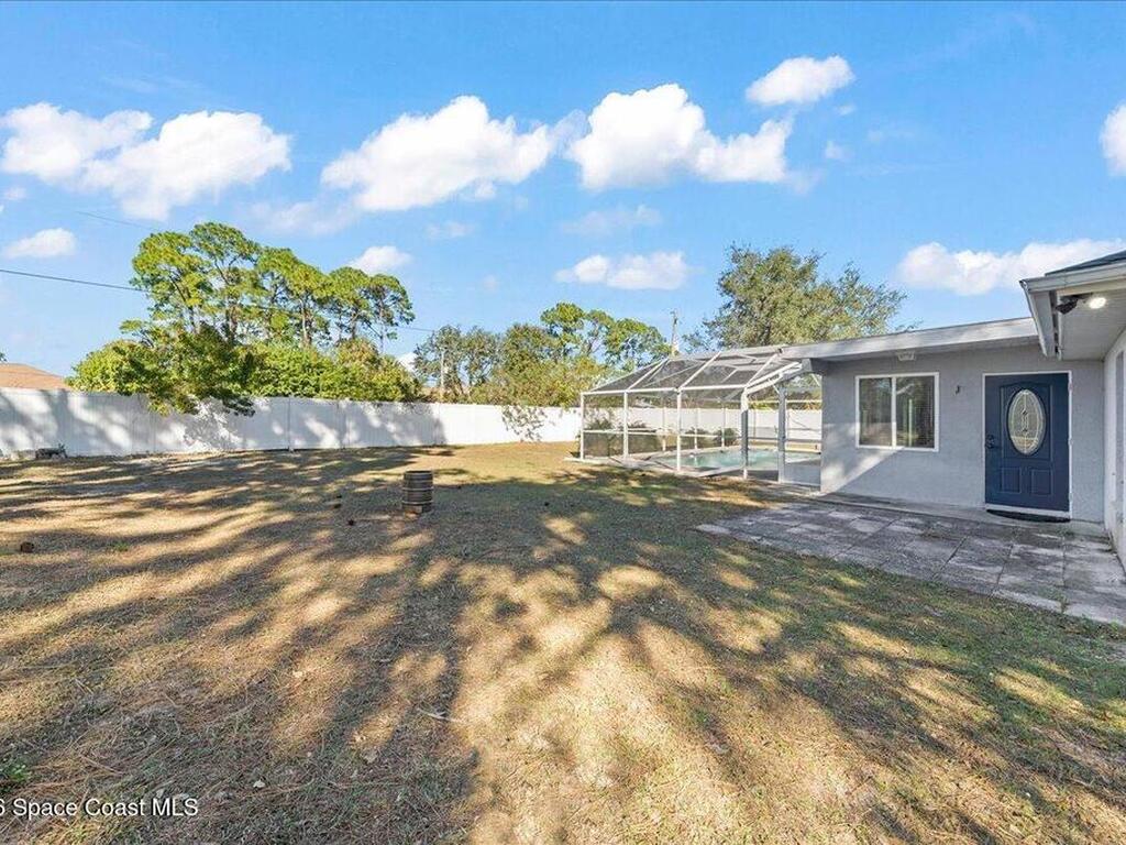 551 Brickell Street, Palm Bay, FL 32909