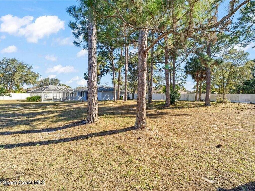 551 Brickell Street, Palm Bay, FL 32909