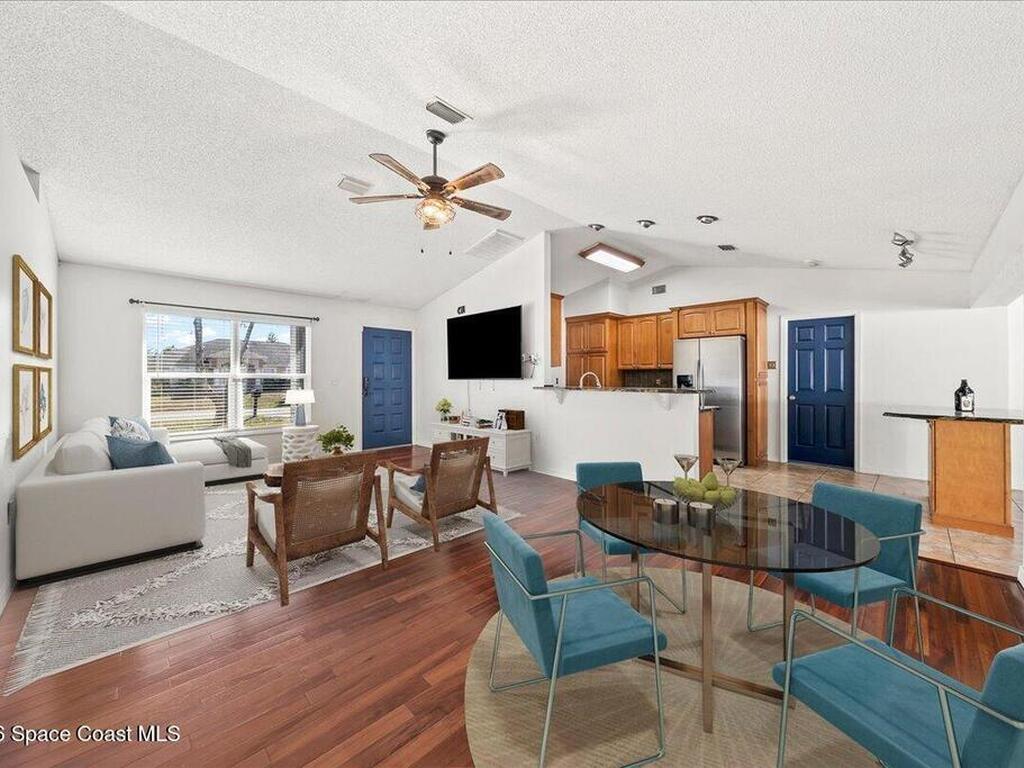 551 Brickell Street, Palm Bay, FL 32909