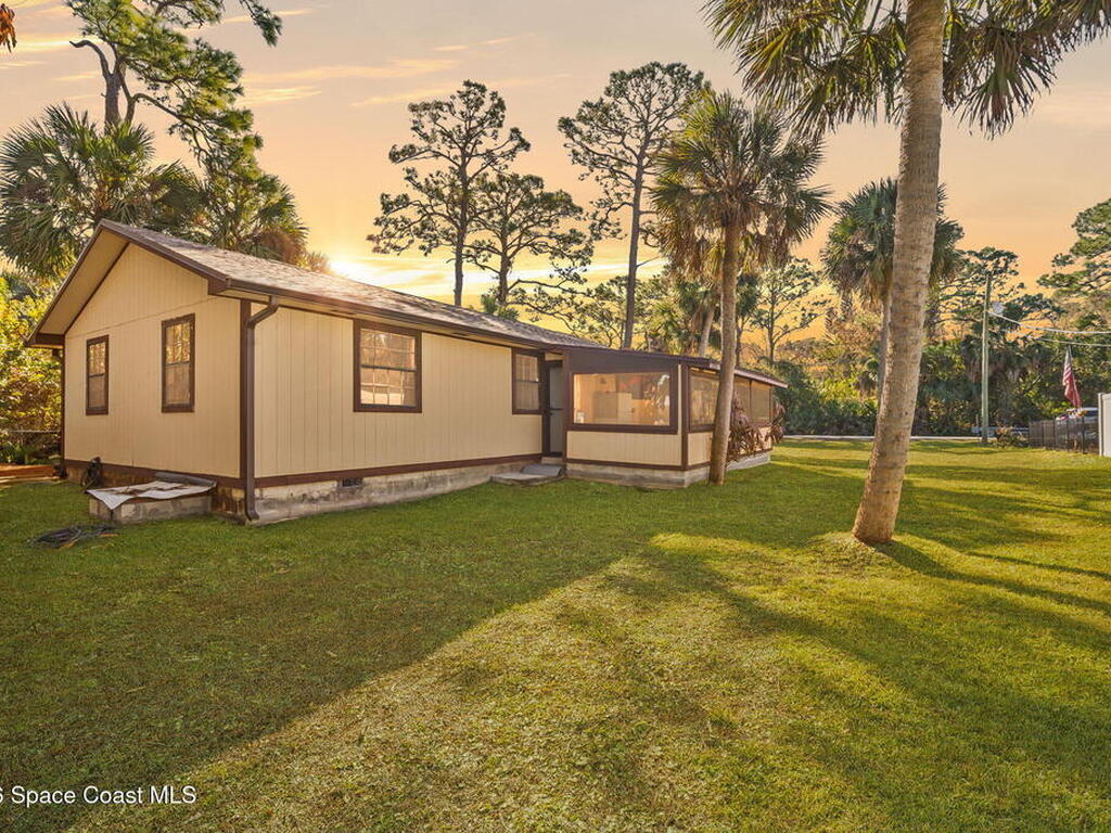 2671 3rd Avenue, Palm Bay, FL 32905