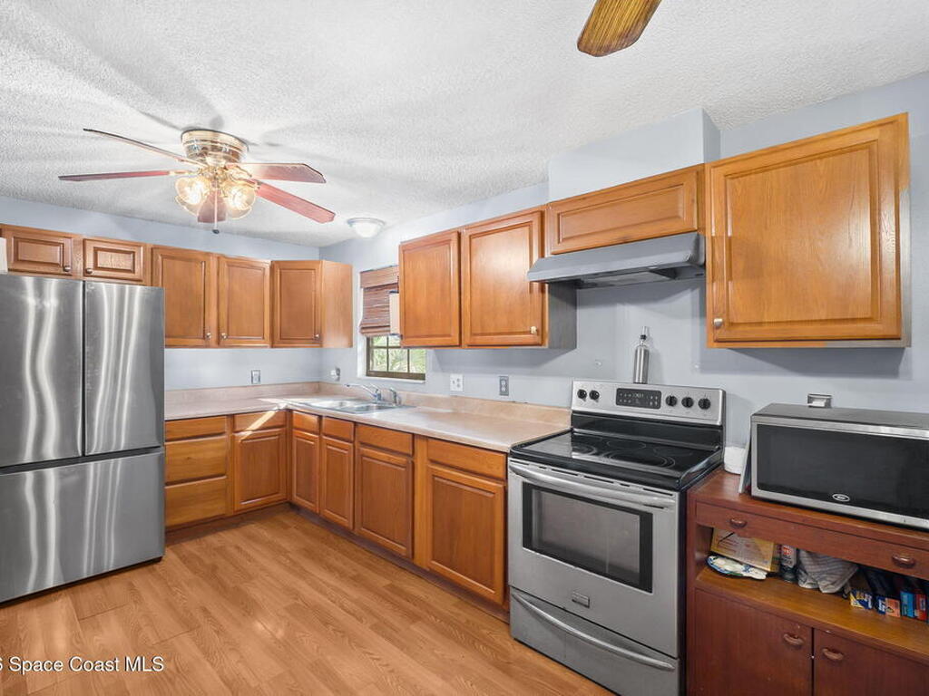 2671 3rd Avenue, Palm Bay, FL 32905