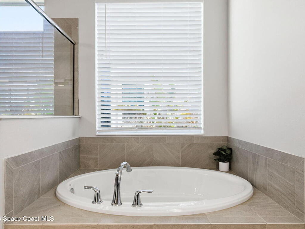 3253 Casare Drive, Melbourne, FL 32940