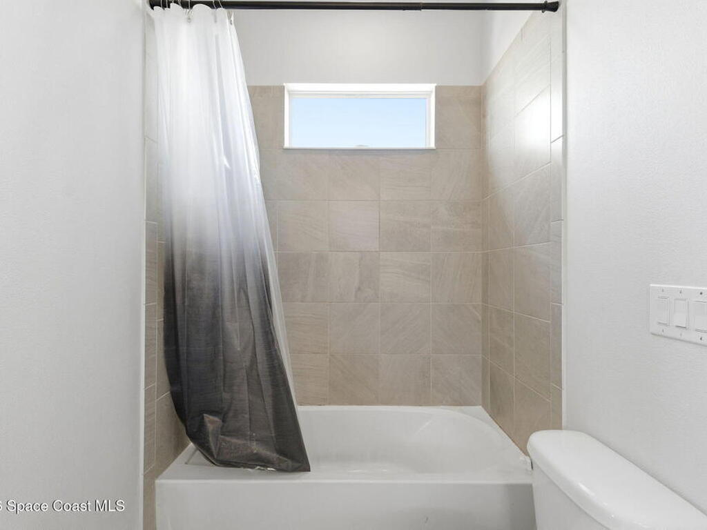 3253 Casare Drive, Melbourne, FL 32940