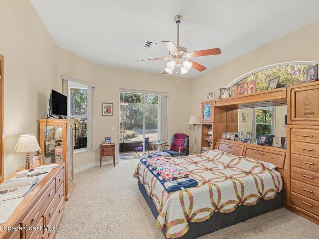 537 Acacia Avenue, Melbourne, FL 32904