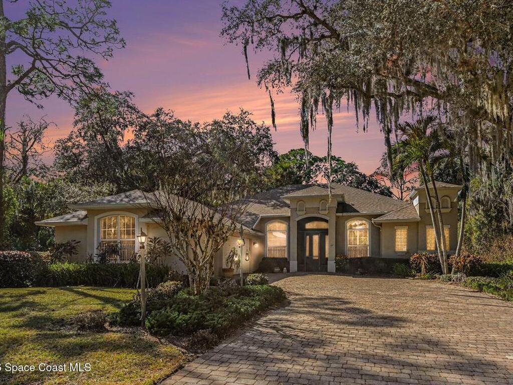 537 Acacia Avenue, Melbourne, FL 32904